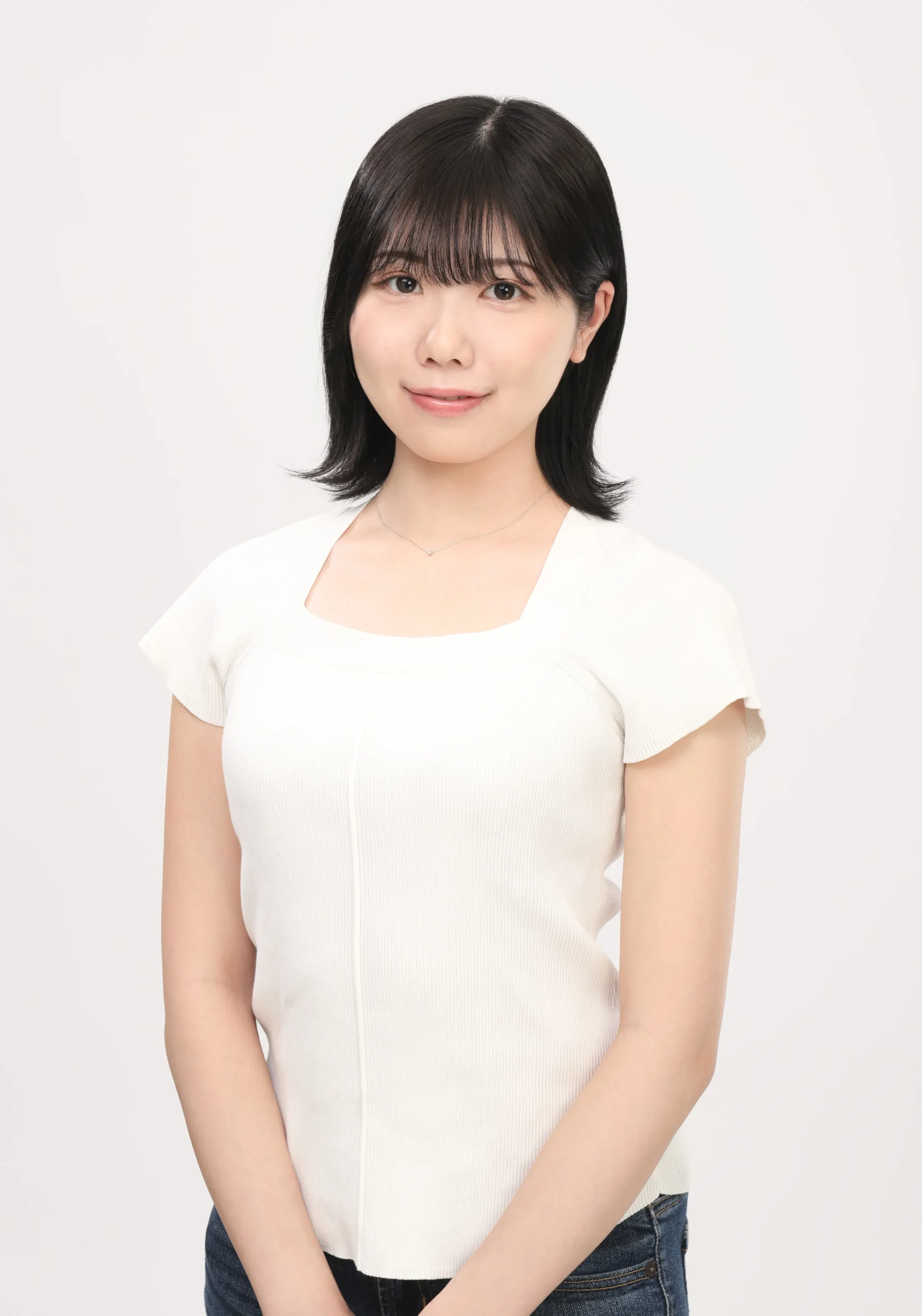 女子就活生のプロがヘアメイクして、撮影指導をした証明写真のアフター