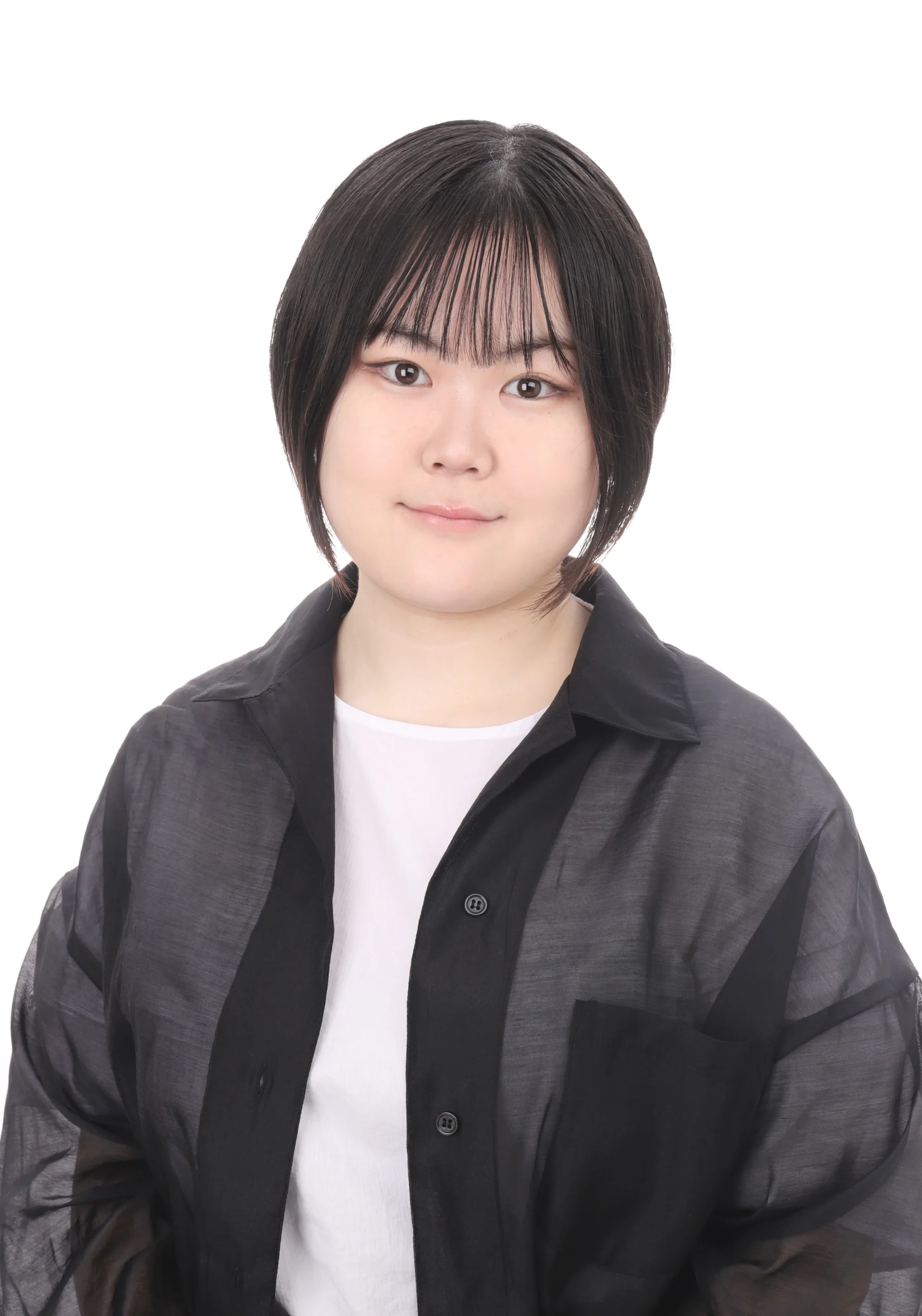 女子就活生のプロがヘアメイクして、撮影指導をした証明写真のアフター